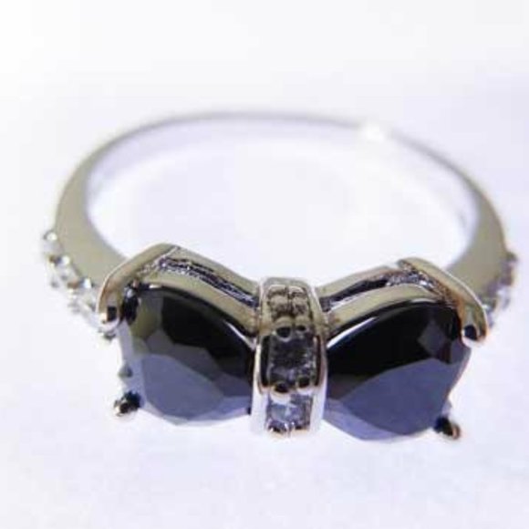 Jewelry - 9K White Gold Filled Bow Knot Ring  Size 7